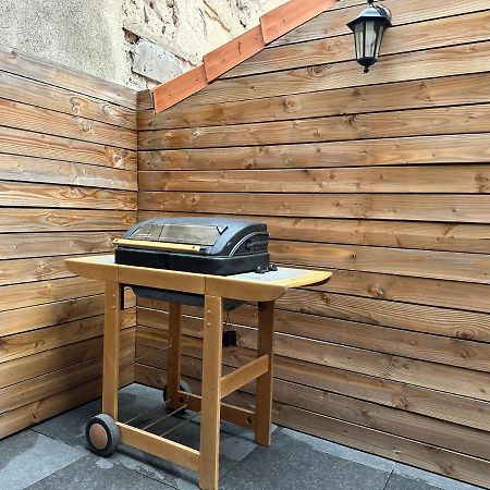 Appartement Avec Terrasse Au Puy Le Puy-en-Velay Exterior photo