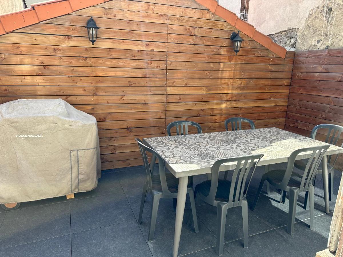 Appartement Avec Terrasse Au Puy Le Puy-en-Velay Exterior photo